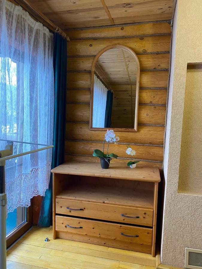 У Фёдера И Маргариты Nizhnya Hrabivnytsia 外观 照片